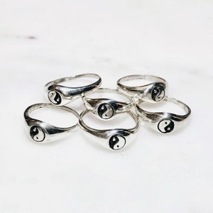 Mini Yin Yang Signet Ring