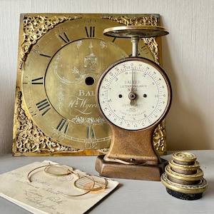Vintage Salter Cast Iron Postal Scale: English Letter Balance, Home Decor