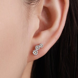 Daisy Chain Stud Earrings in Sterling Silver, Three Daisy Flower Earrings, Triple Flower Cluster Earrings