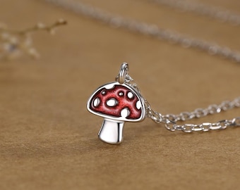 きのこのペンダント、赤、小さなキラキラ輝くQZと調節可能な黒のコード