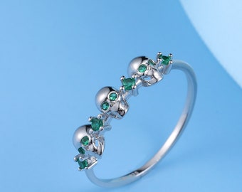 Sterling Silver Triple Skull Ring with Emerald Green CZ, Silver Skull Ring, Tiny Skull Ring, US 5-8, Skeleton Ring