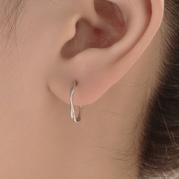 Small Mobius Hoop Earrings in Sterling Silver, Silver or Gold, SmallTwisted hoops, Twist Hoops