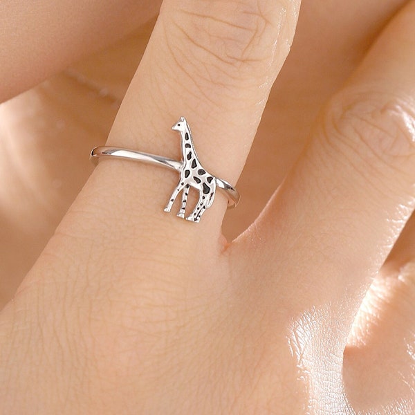 Sterling Silver Cute Little Giraffe Ring, Adjustable Size, Cute Giraffe Jewellery, Dainty and Delicate, Giraffe Ring