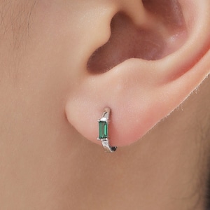 Emerald Green Single Baguette Cut CZ Huggie Hoop in Sterling Silver, Silver or Gold, Minimalist Simple Green Hoop Earrings