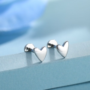 Petit coeur, fond plat/fond vissé (haltères)/clous d'oreilles en argent sterling, bijoux de piercing, boucles d'oreilles coeur arrière plat