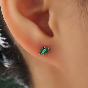 Double Trapezoid Emerald Green CZ Screw back Earrings in Sterling Silver, Silver or Gold, Art Deco CZ Cluster Screwback Earrings or Stud, image 1