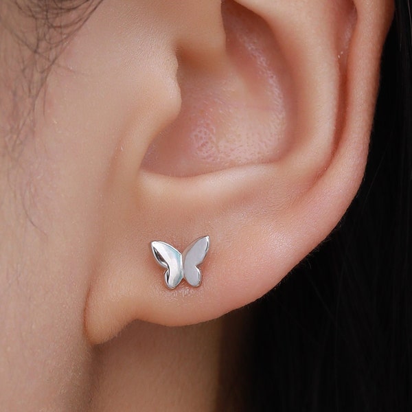 Boucles d’oreilles Small Butterfly Stud en argent sterling, argent, or ou or rose, boucles d’oreilles papillon, boucles d’oreilles animaux, boucles d’oreilles petits papillons