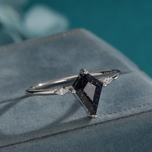 1 Carat Rhombus Cut Blue Sandstone Ring in Sterling Silver, Kite Shape Blue Sandstone Ring, US 5-8