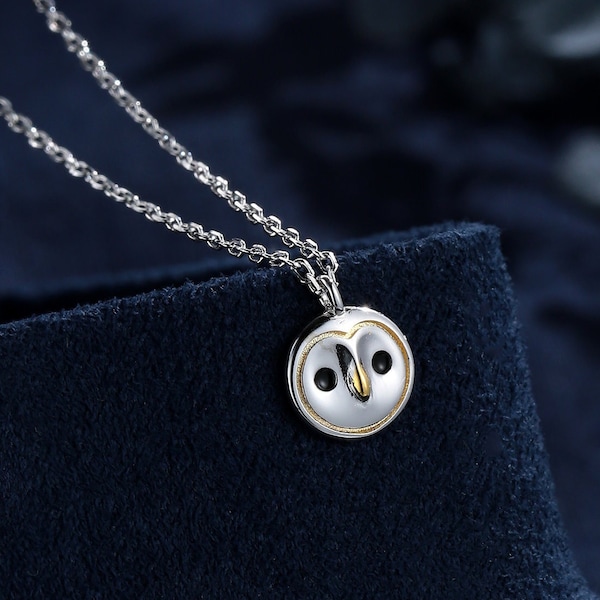 Tiny Barn Owl Bird Pendant Necklace in Sterling Silver, Silver Barn Owl Necklace, Silver Baby Owl Bird Necklace, Bird Necklace