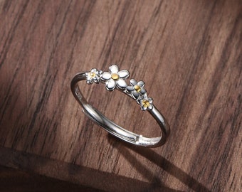 Sterling Silver Forget-Me-Not Ring, Adjustable Size,  Forget me not blossom ring, Daisy Flower Ring, Dainty and Delicate