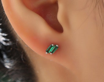 Double Trapezoid Emerald Green CZ Screw back Earrings in Sterling Silver, Silver or Gold, Art Deco CZ Cluster Screwback Earrings or Stud,