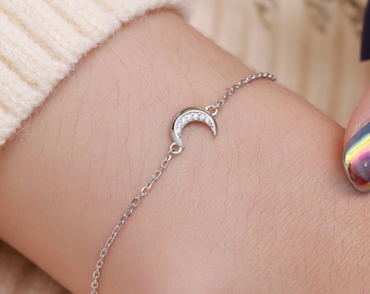 Extra Tiny Crescent Moon Bracelet in Sterling Silver, Silver or Gold, Silver Moon Bracelet, Moon Jewellery, Moon and Star