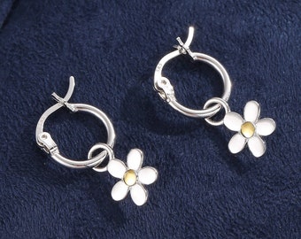 Daisy Dangle Drop Huggie Hoop in Sterling Silver, Partial Gold, Flower hoop Earrings, Forget Me Not Floral Earrings, 8mm Inner Diameter