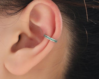 Emerald Green CZ Ear Cuff in Sterling Silver, Silver or Gold, Simple Piercing Free Earrings, Minimalist Ear Cuff,