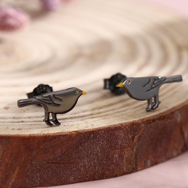 Britse zwarte vogeloorknopjes in sterlingzilver met gele snavel - zwarte rhodium gecoate sterlingzilver, oorknopjes dieren