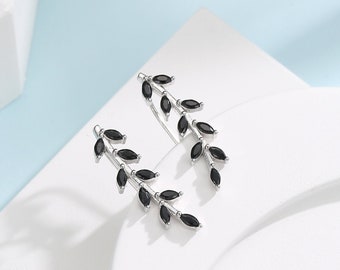 Zwarte CZ Leaf Crawler-oorbellen in sterlingzilver, zilver, goud of roségoud, olijftak klimmeroorbellen, op de natuur geïnspireerde oorbel