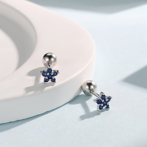 Saphir-blaue Blume CZ Ohrringe in Sterling Silber, Vergissmeinnicht Blumen CZ Ohrringe, Silber oder Gold, Blume CZ Ohrringe
