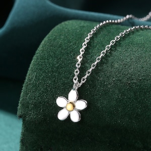 Sterling Silver Tiny Little Daisy Flower Pendant Necklace, Flower Necklace, Daisy Necklace, Forget Me Not Flower Pendant Necklace