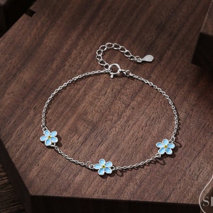 Enamel Forget Me Not Flower Motif Bracelet in Sterling Silver, Flower Bracelet, Blossom Bracelet, Forget-me-not Flower Bracelet