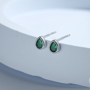 Extra Tiny Emerald Green Droplet CZ Stud Earrings in Sterling Silver, Silver or Gold, Tiny Pear Cut Bezel CZ Stud Earrings, May Birthstone