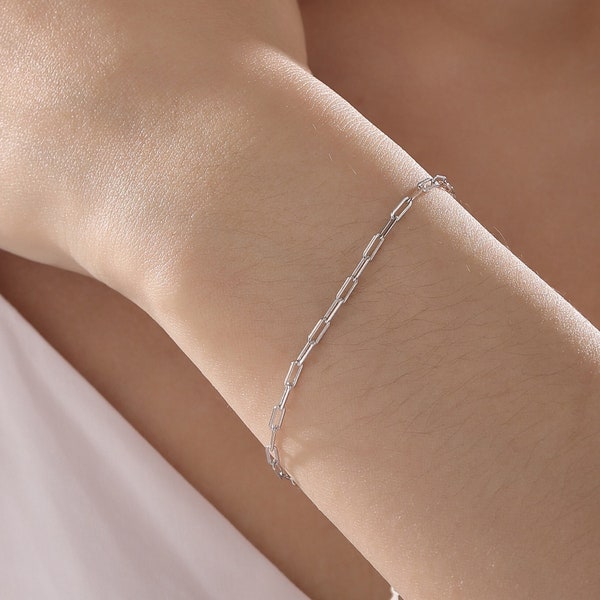 Extra Delicate Paperclip Chain Bracelet in Sterling Silver, Dainty Chain Sparkle Chain Bracelet, Silver or Gold or Rose Gold