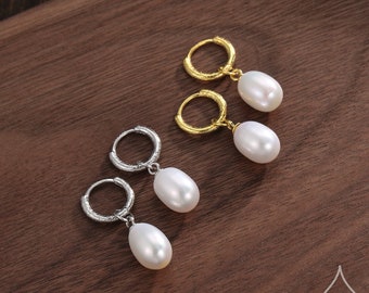Graduated Faux South Sea Shell Pearl Necklace - Ruby Lane