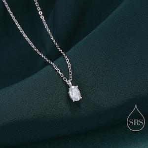 0.5 Carat Moissanite Diamond Classic Single Stone Pendant Necklace in Sterling Silver, Oval Cut, Moissanite Diamond, 18 inch chain