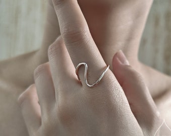 Skinny Wave Ring in Sterling Silver, Size US 5- 8, Ripple Ring, Sterling Silver V Ring, Silver Skinny Ring