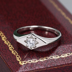Kite Signet Ring in Sterling Silver, Silver or Gold, Starburst Ring, Rhombus Ring, Statement Ring US 5 - 8