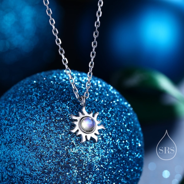 Petit collier pendentif soleil en pierre de lune en argent sterling, collier soleil, collier soleil extra minuscule, pendentif soleil en pierre de lune Lab, bijoux célestes