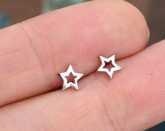 Zeer kleine Sterling Silver Tiny Little Open Star Cutout Stud Oorbellen, zilver, goud of roségoud, schattige en leuke sieraden