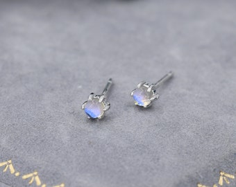 Aretes de piedra lunar en plata de ley, seis puntas, aretes de piedra aurora, aretes de punto de cristal aurora de 3 mm