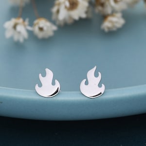 Pendientes de llama de fuego en plata de ley, plata, oro u oro rosa, inspirados en la naturaleza.