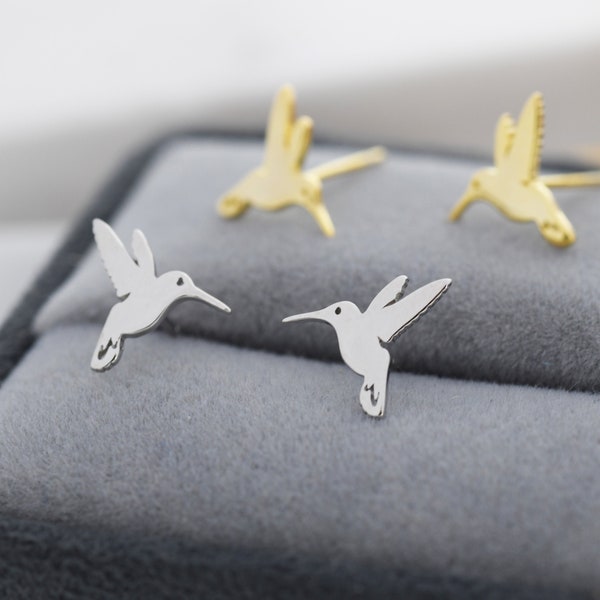 Kolibri Ohrstecker aus Sterling Silber, Silber oder Gold, Fliegende Vogel Ohrringe, Natur inspirierte Tier Ohrringe