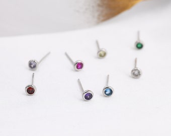 Orecchini a bottone in argento sterling con pietra portafortuna minuscola, orecchini CZ con pietra portafortuna da 4 mm, argento, oro o oro rosa, orecchini impilabili