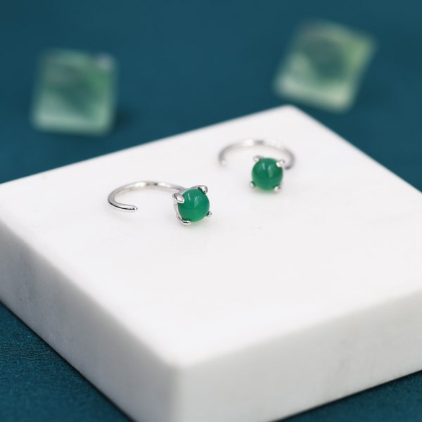 Echte groene onyx huggie hoepel oorbellen in sterling zilver, 4mm natuurlijke groene onyx open hoepels, pull through threaders, halve hoepels, C-vorm