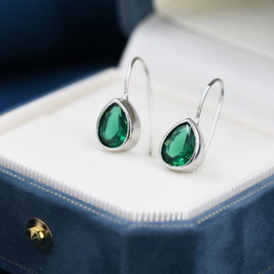 Boucles d&#39;oreilles gouttes vert émeraude en argent sterling, argent sterling ou or, grosses boucles d&#39;oreilles crochet en forme de poire