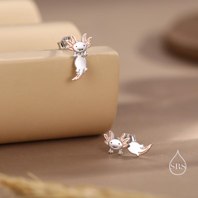 Petites boucles d'oreilles mignonnes en deux parties axolotl en argent sterling - Cache-oreilles de créature marine en argent - Petites boucles d'oreilles - Mignonnes, amusantes, fantaisistes image 4