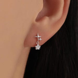 Pendientes de estrella diminuta y circonita cúbica en plata de ley, plata u oro, pendientes de estrella aurora, pendientes de sol, celestiales