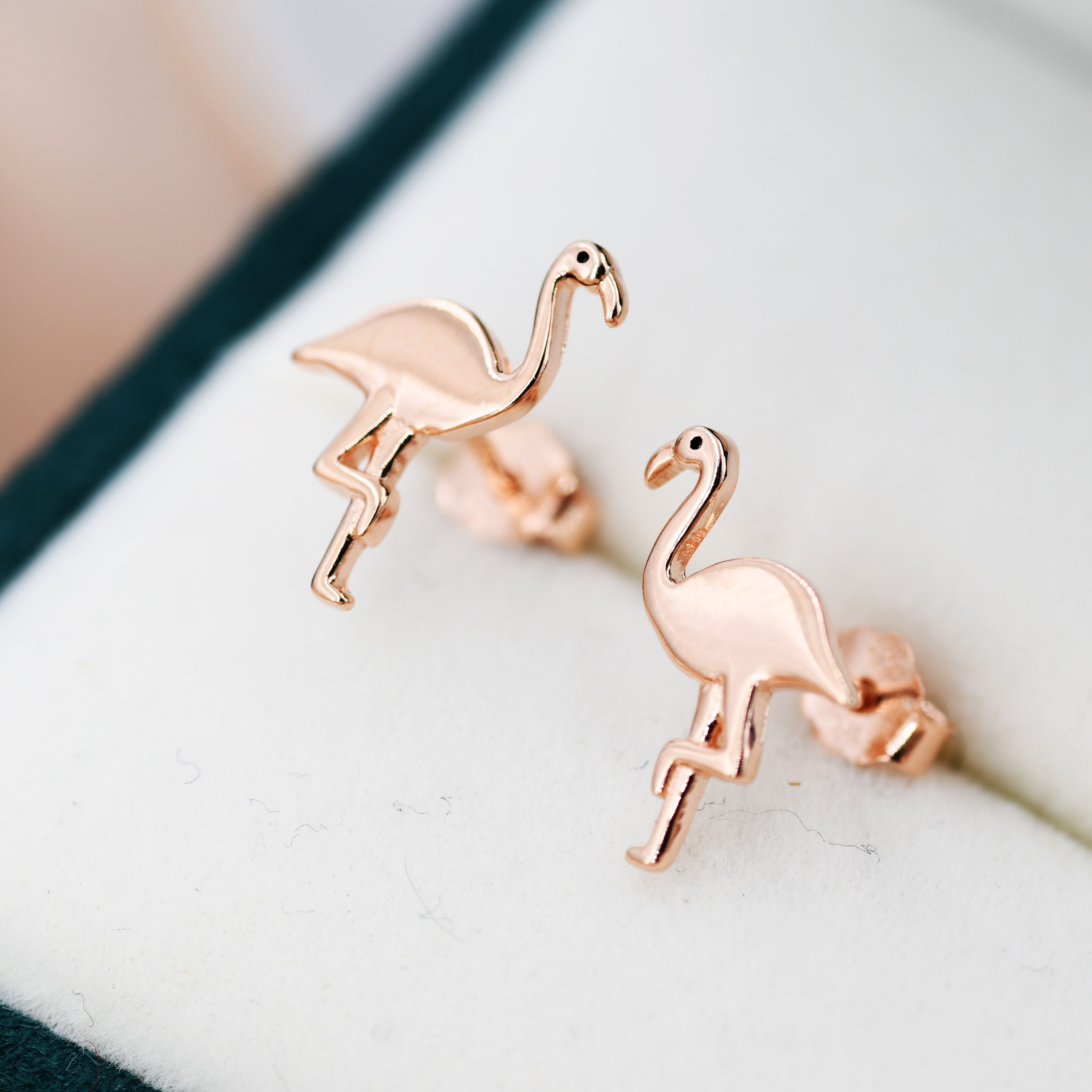 Flamingo Ohrstecker in Sterling Silber, Silber oder Rose Gold, Flamingo  Vogel Ohrringe, Natur inspirierte Tier Ohrringe