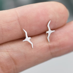 Albatross Bird Stud Earrings in Sterling Silver, Silver or Gold, Seagull Earrings, Flying Bird Earrings, Nature Inspired Animal Earrings