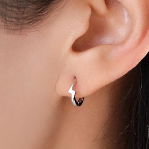 Fulmine Orecchini Perno | realizzato in argento sterling 925 | in argento e oro | Cicatrice Nerd Geek Studente | by Serebra Jewelry (rivestimento oro 18 ct