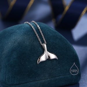 Walvisstaarthangerketting in sterlingzilver, schattige walvisstaartketting, zilveren walvisstaartketting, vissenstaartketting
