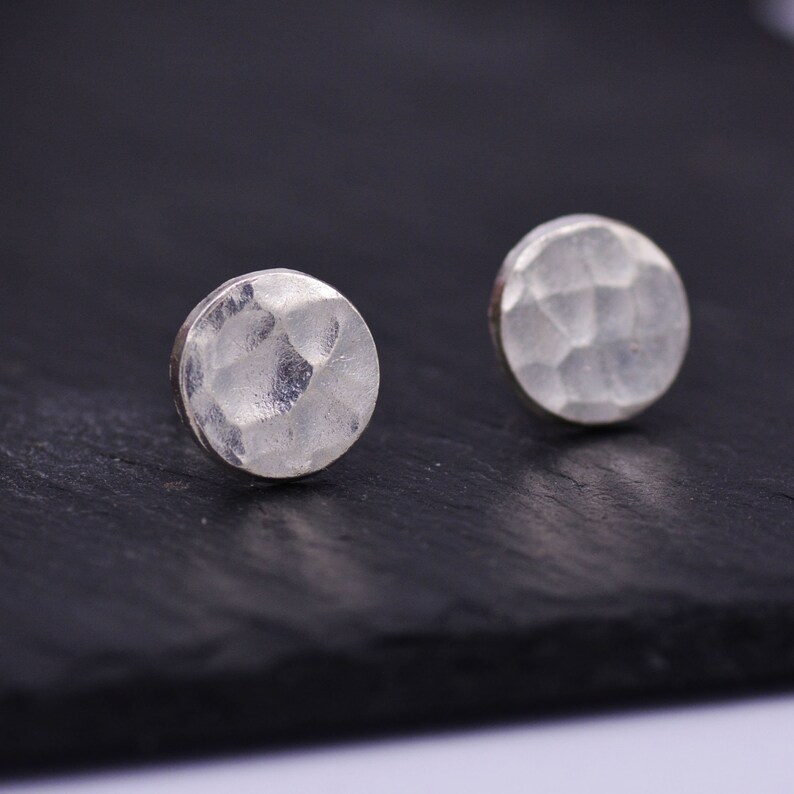 round disk earrings