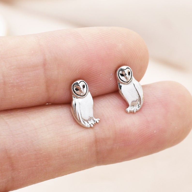Barn Owl Stud Earrings in Sterling Silver, Owl Bird Earrings, Nature Inspired Animal Earrings image 2