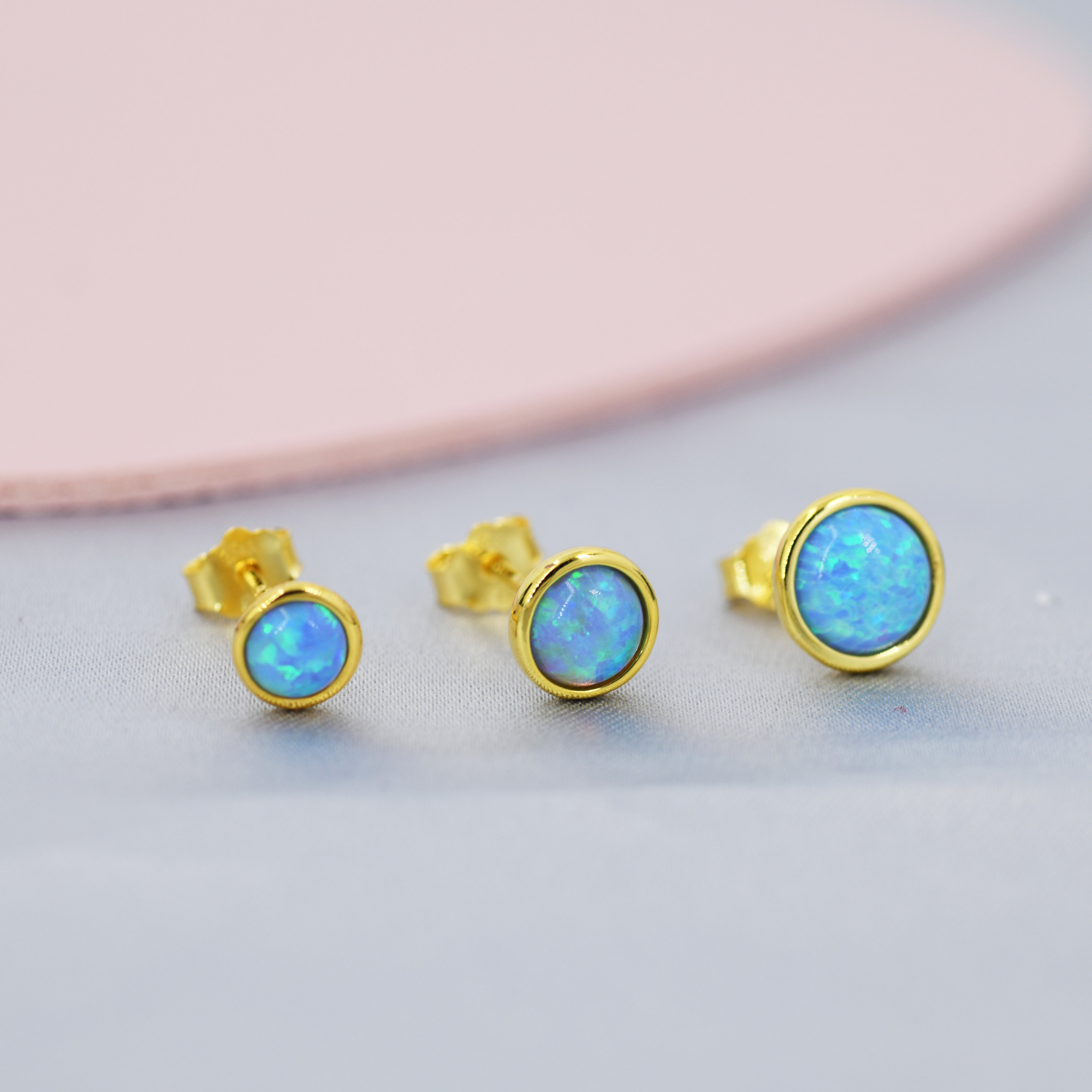 Orecchino d'argento con opale Orecchini a bottone rotondi con opale blu in argento sterling 925 per gioielli da sposa da donna