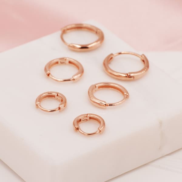 Minimalistische Huggie Hoops in Sterling Silber, 6mm, 8mm und 10mm Skinny Creolen, Rosegold oder Gold, einfache Creolen