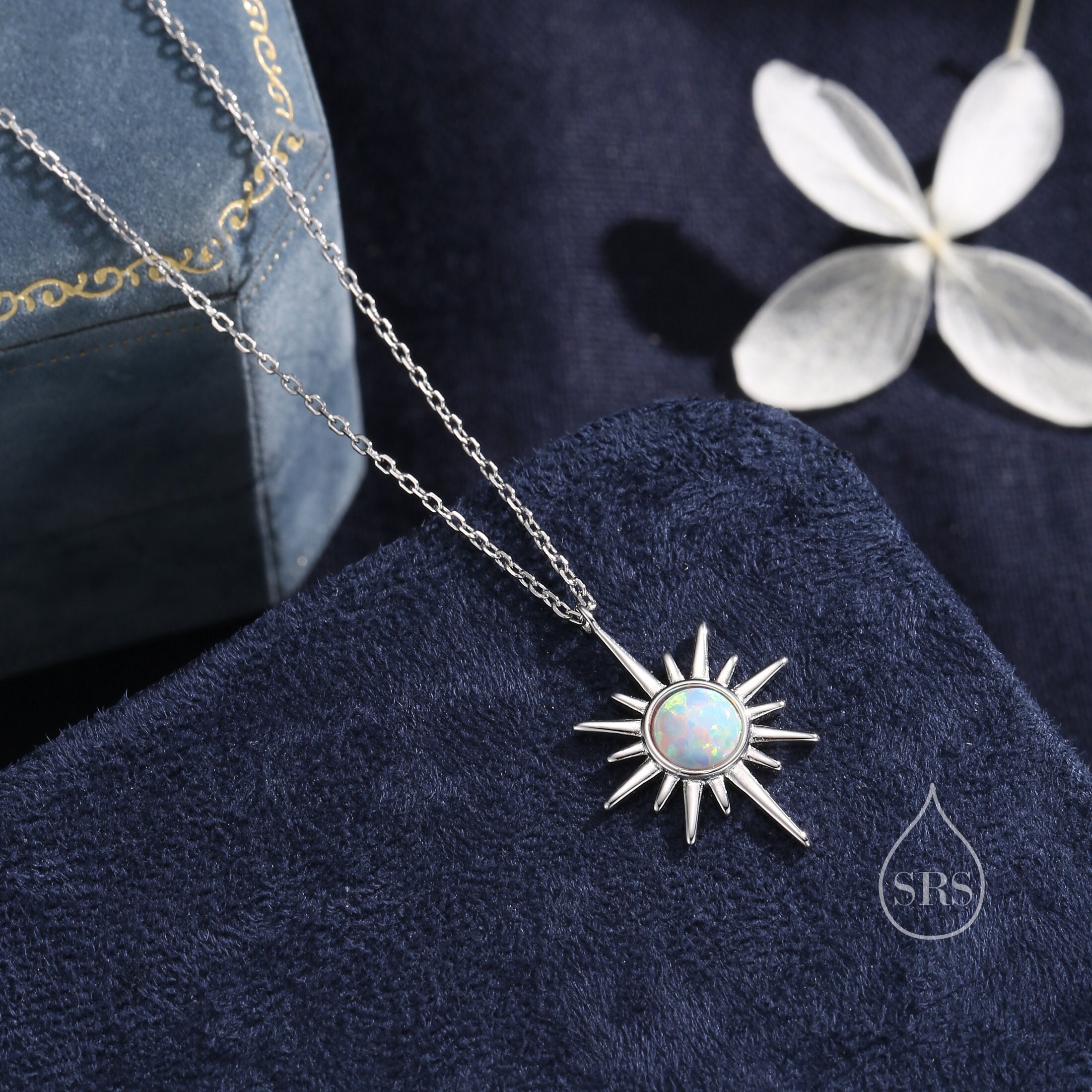 Collana Opale Stella Con Catena In Argento – Opale Bianco Lab – Gioiello Elegante