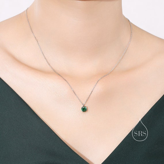 ネックレス・ペンダント VERY VINTAGE GREEN CHALCEDONY SILVER HEART PENDANT NECKLACE VERY VINTAGE GREEN CHALCEDONY SILVER HEART PENDANT NECKLACE