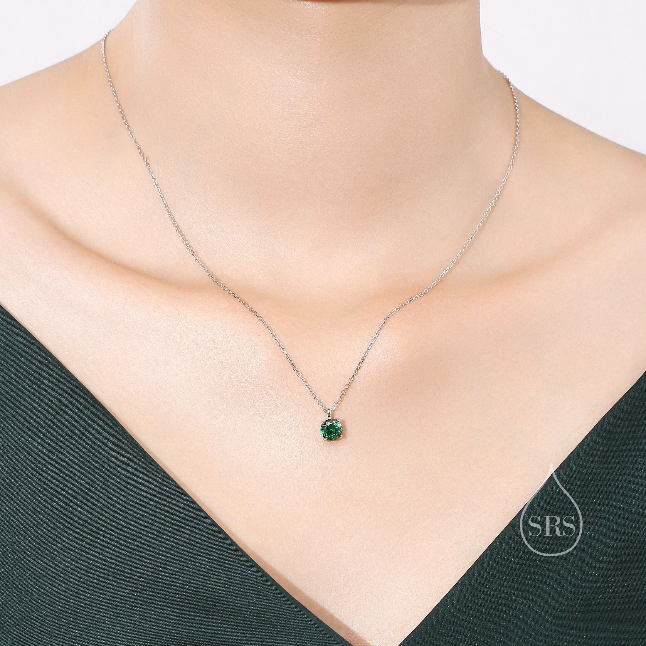 ★SENTIMENTS★ ESSENTIAL NO.3 GREEN PEARL NECKLACE 925 SILVE ESSENTIAL NO.3 GREEN PEARL NECKLACE 925 SILVER - 센티멍 l